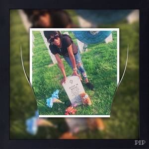 Meet your Posher, Carlotta